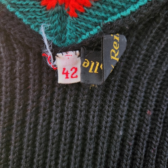 Vintage 1970s Black Bavarian Cardigan With Ties - Picture 9 of 12